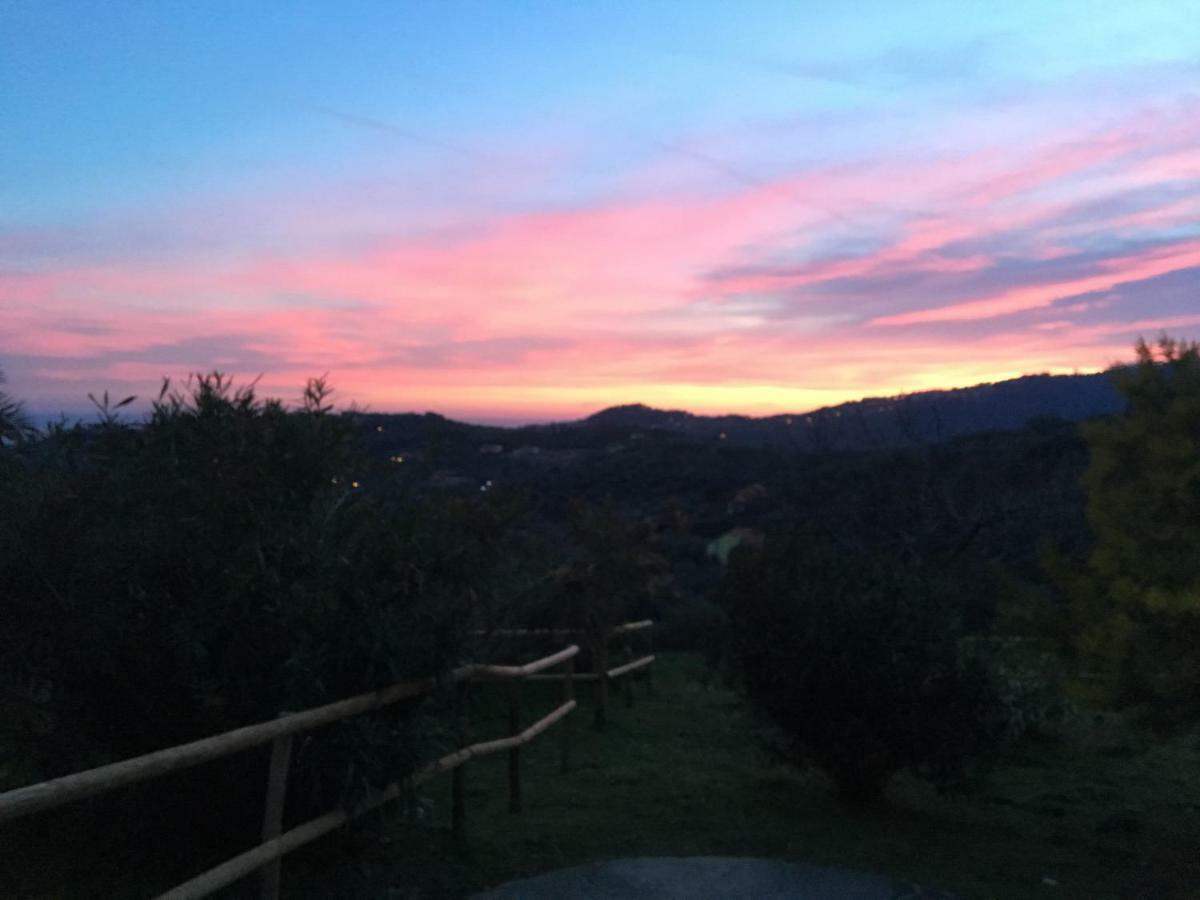 Agriturismo Oltrealmare Civezza Exteriér fotografie